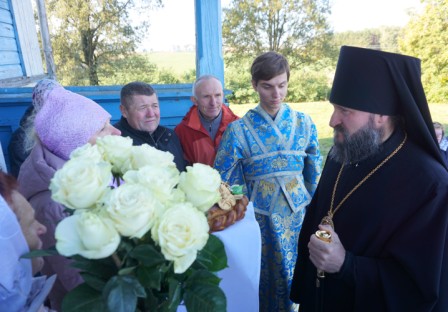 Визит епископа в храм д.Ёдчицы