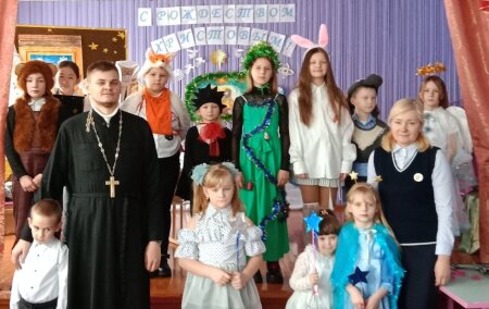 Рождественский утренник в Зубковской школе