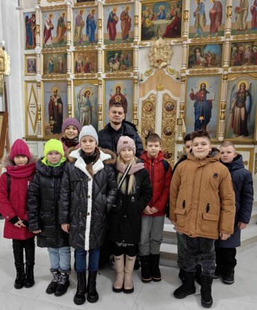 Воскресенский храм посетили учащиеся гимназии