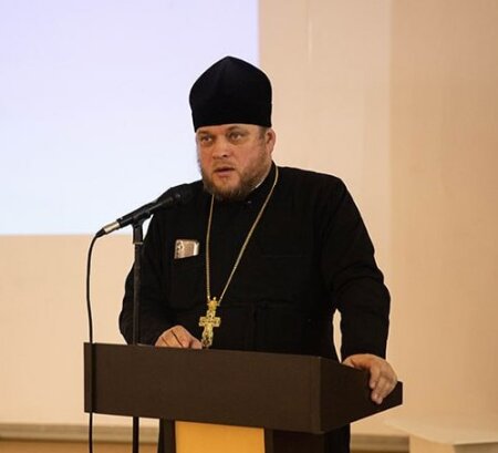 На тему Великого поста беседуем с благочинным Клецкого церковного округа иереем Андреем Евшелем