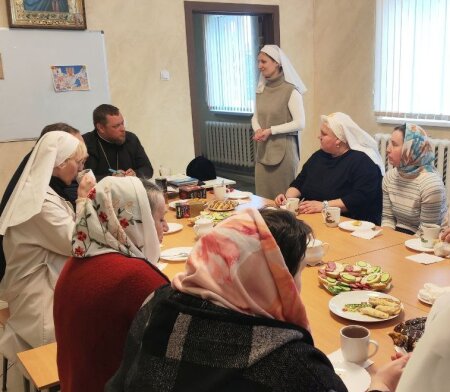 При Воскресенском храме состоялось собрание сестер милосердия