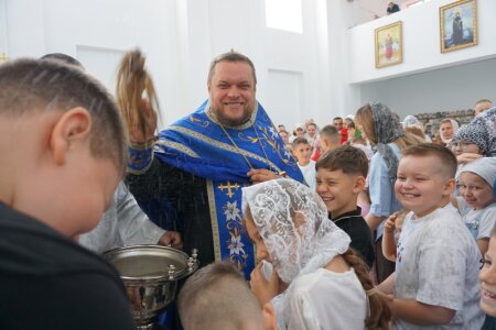 Молебен на начало нового учебного года прошел в храме Воскресения Христова г.Клецка.