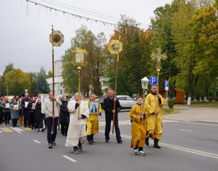 В Клецке совершили крестный ход
