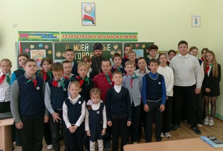 С учащимися Синявской СШ священник говорил о вреде сквернословия