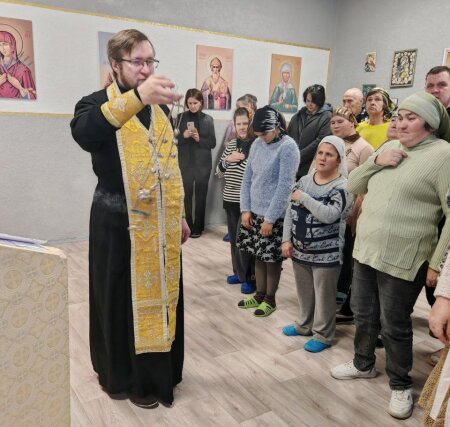 В пансионате «Озёрный уголок» помолились об усопших