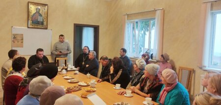 Приходское собрание при Воскресенском храме состоялось после Богослужения