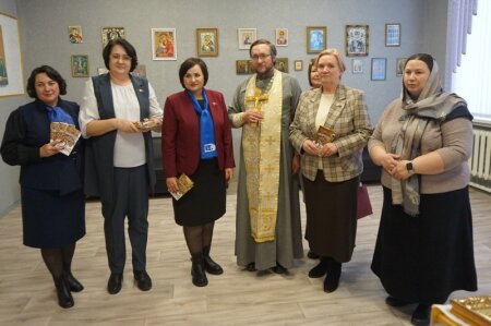 Участником акции «От всей души» в социальном пансионате был протоиерей Андрей Гладкий