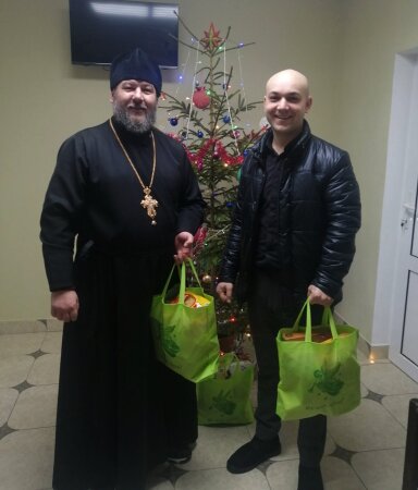 Протоиерей Валерий Вечорко поучаствовал в акции «От всей души»