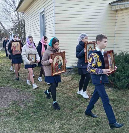 Грицевичские школьники празднуют Пасху