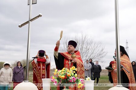 В Клецком районе освящен родник