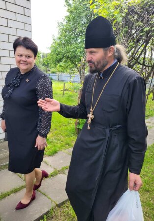 В Синявке поздравили с православными праздниками людей золотого возраста и многодетные семьи