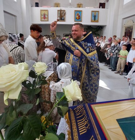 В храме Воскресения Христова г.Клецка сегодня молились об учащихся